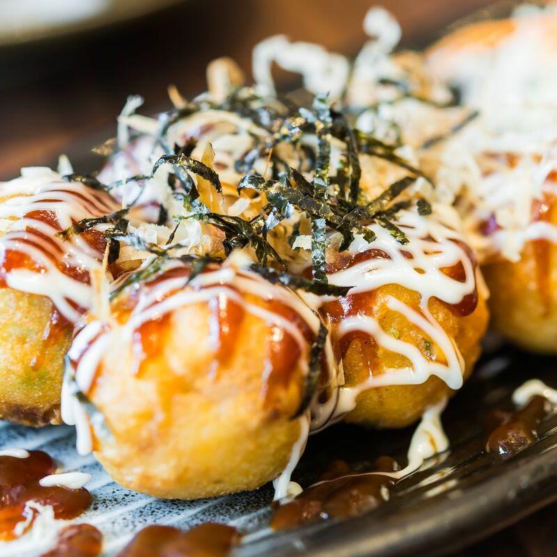 takoyaki(octopus balls)