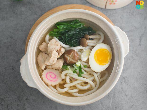 Chicken Udon Noodle Pot